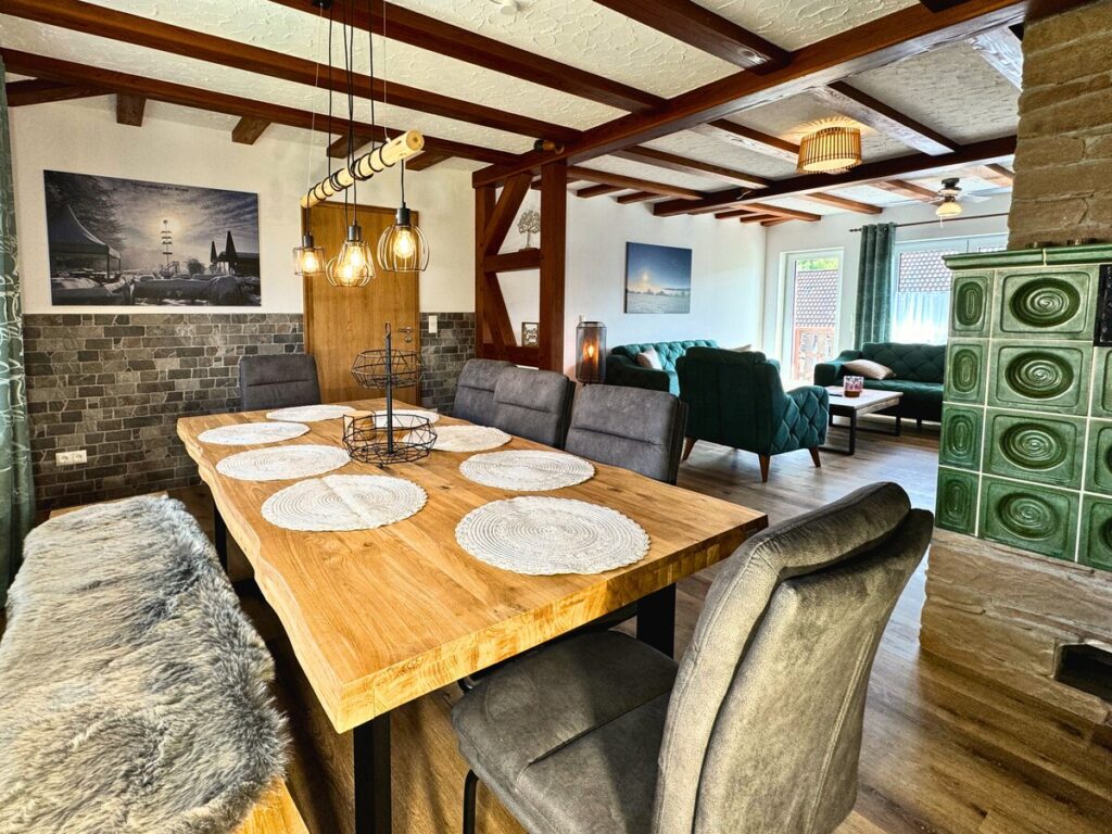 Home Essbereich – Ferienhaus Taufstein in Herbstein im Vogelsberg – Foto 2