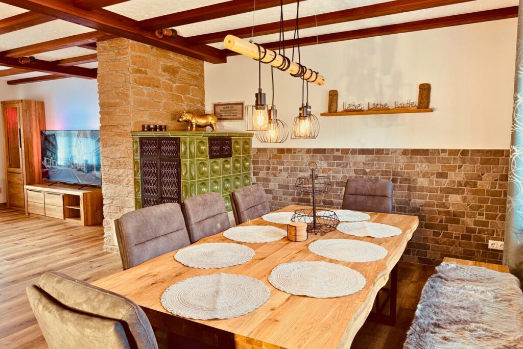 Home Essbereich – Ferienhaus Taufstein in Herbstein im Vogelsberg – Foto 3
