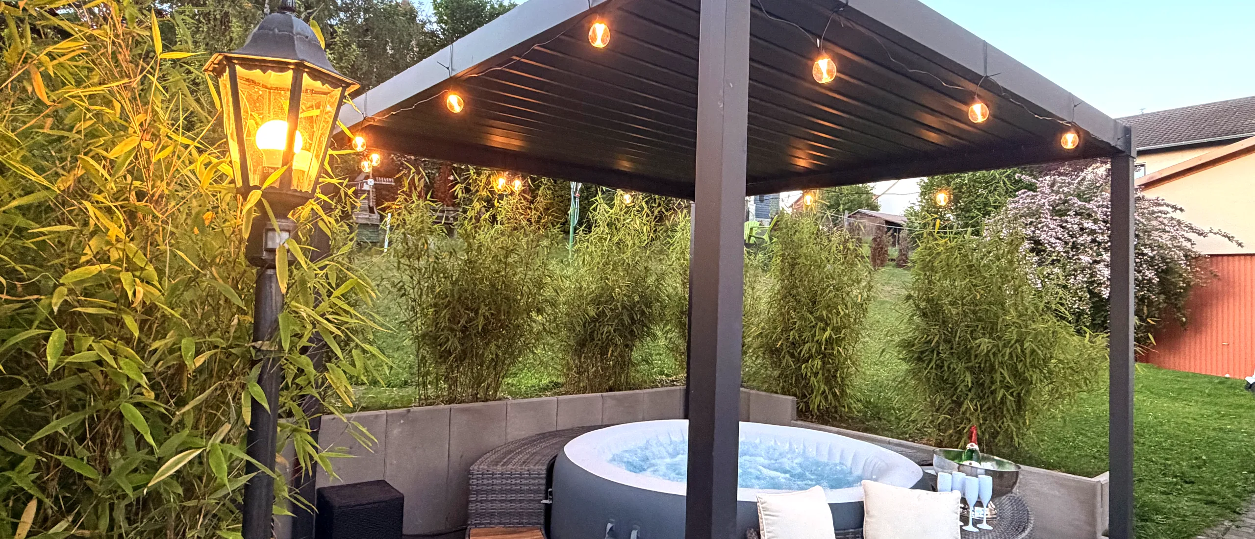 Home Ferienhaus Taufstein mit Whirlpool in Herbstein im Vogelsberg – Urlaub für Familientreffen, Wandern und Radfahren
