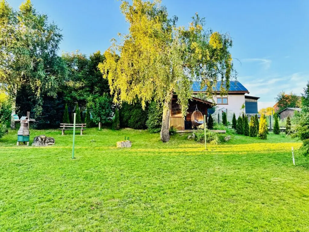 Home Großer Garten am Ferienhaus Taufstein – Platz für Familientreffen in Herbstein