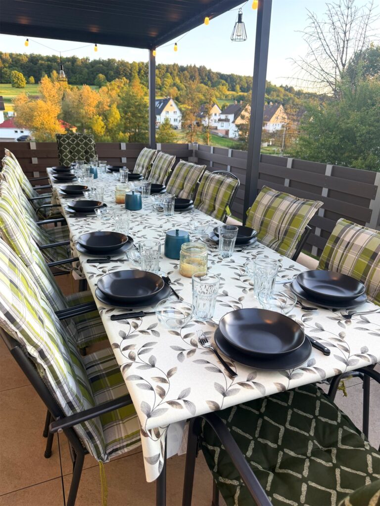 Home Große Terrasse am Ferienhaus Taufstein – ideal für Familientreffen im Vogelsberg – Foto 4