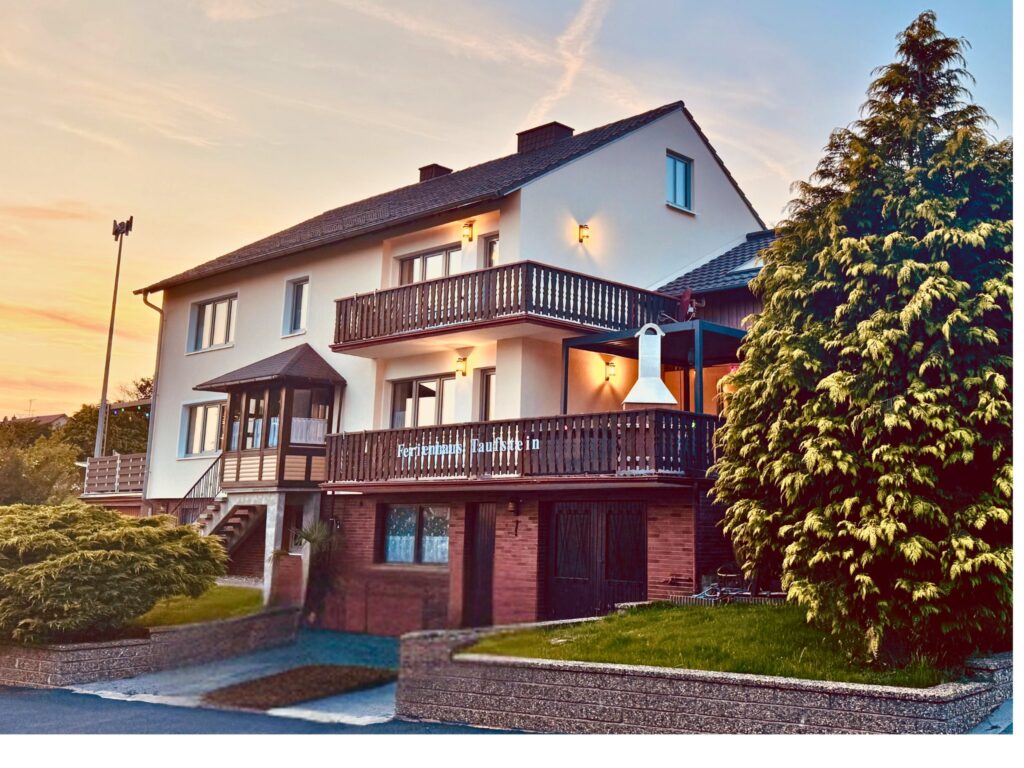Home Ferienhaus Taufstein in Herbstein im Vogelsberg – Außenansicht – Foto 7