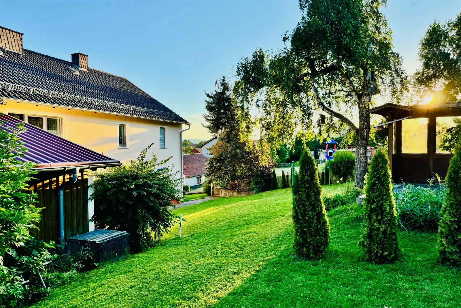 Home Großer Garten am Ferienhaus Taufstein – Platz für Familientreffen in Herbstein – Foto 4