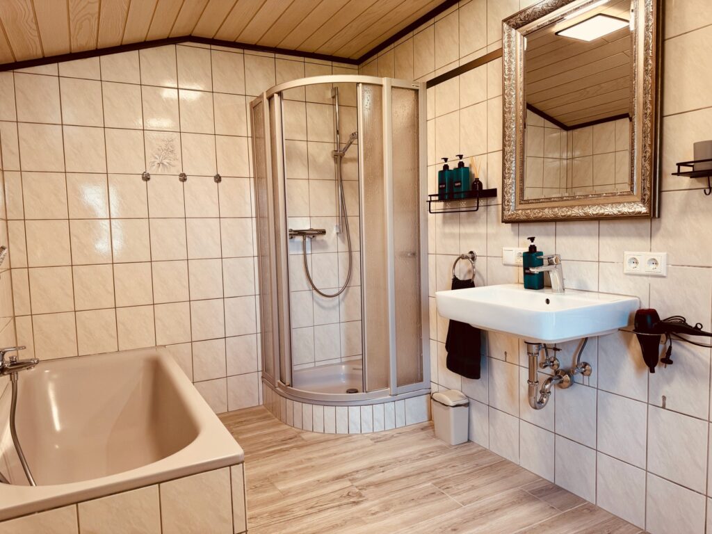 Badezimmer 4 – Ferienhaus Taufstein in Herbstein im Vogelsberg